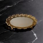 Gold Oval Ayaklı Tepsi