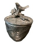 Metal Kuşlu Şekerlik