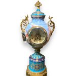 İtalyan Limoges Porselen Saatli Vazo